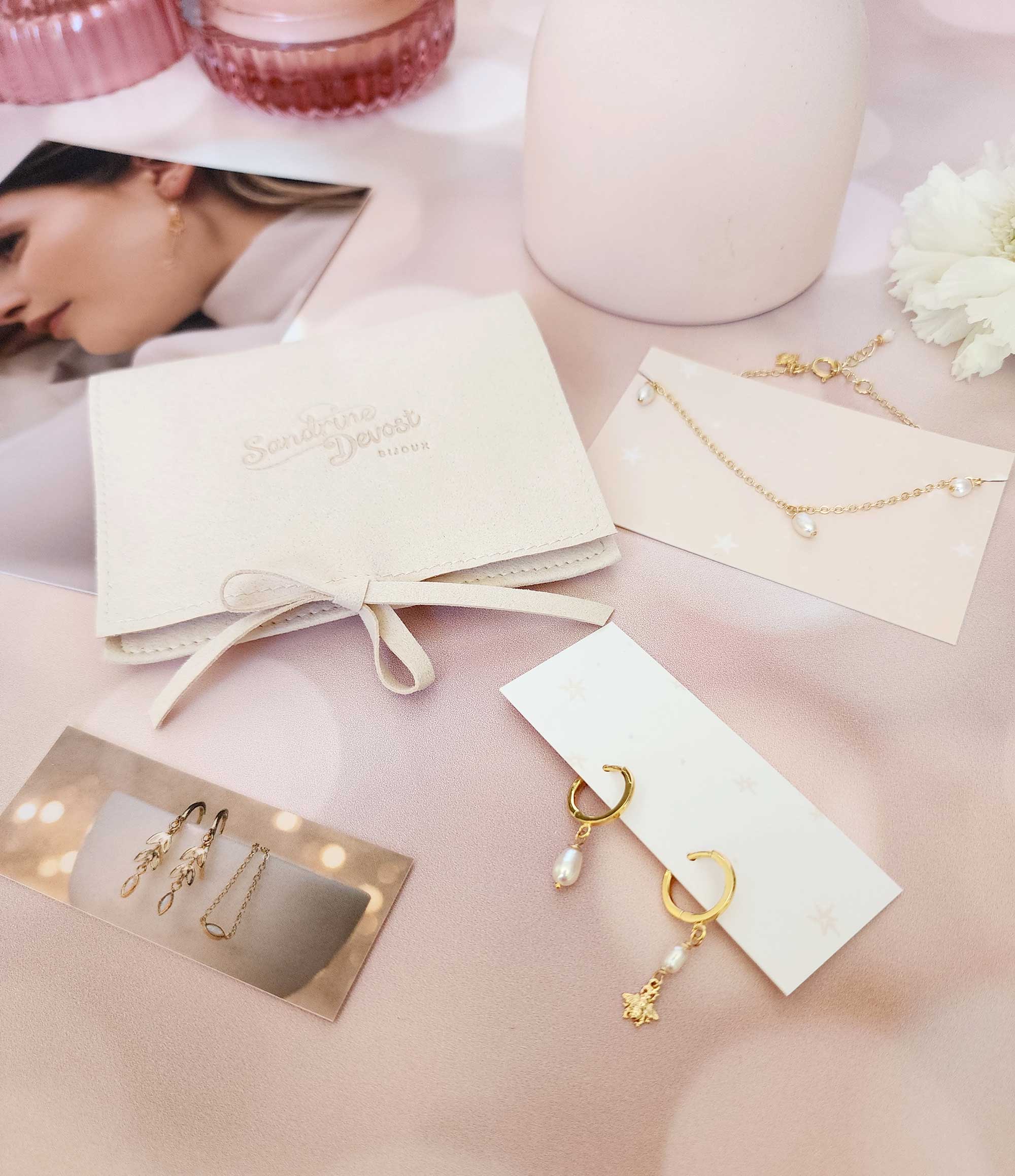 Lady Earrings (SD1877)