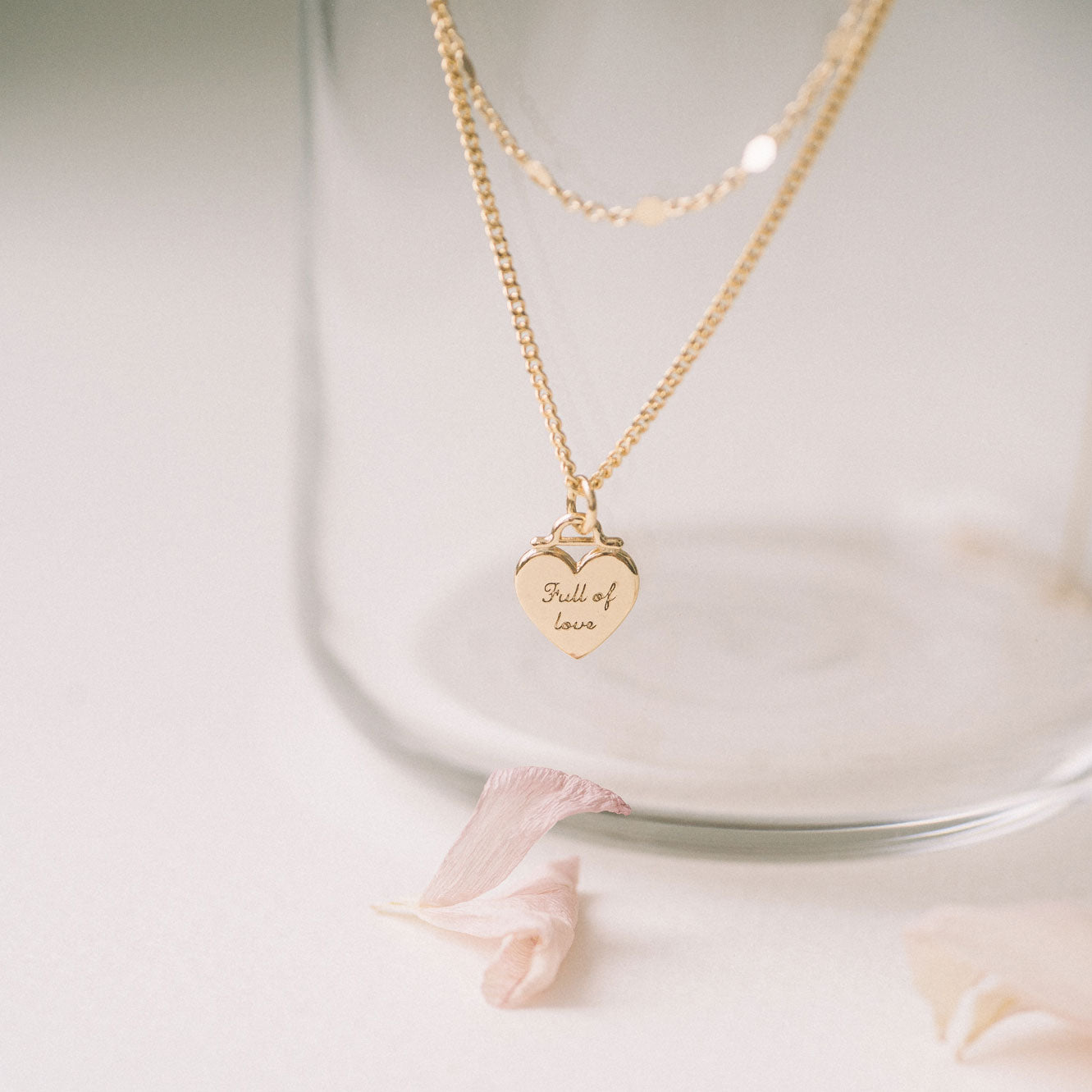 engraved heart necklace collier coeur gravé bijoux québécois