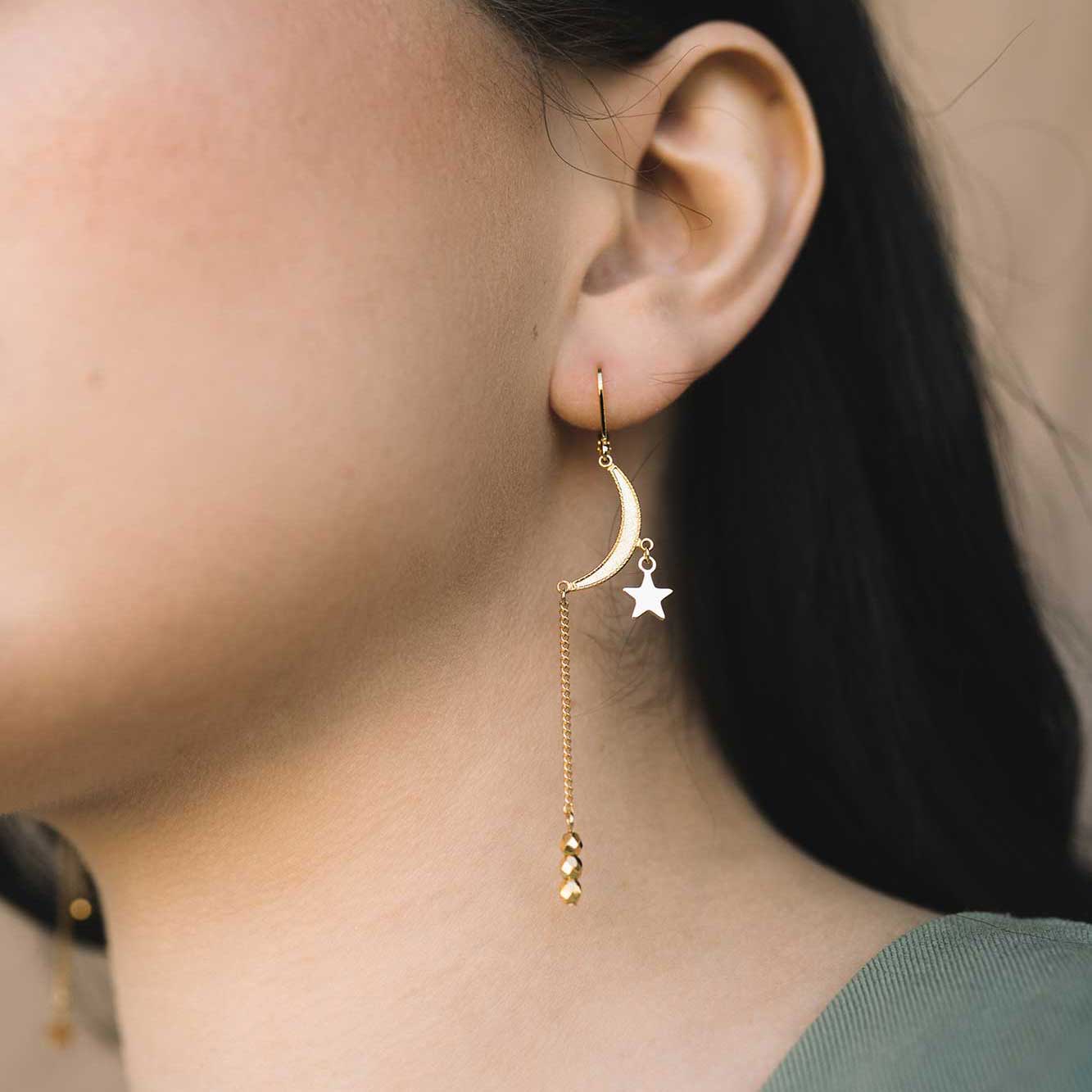 moon and star earrings boucles lune et étoile sandrine devost