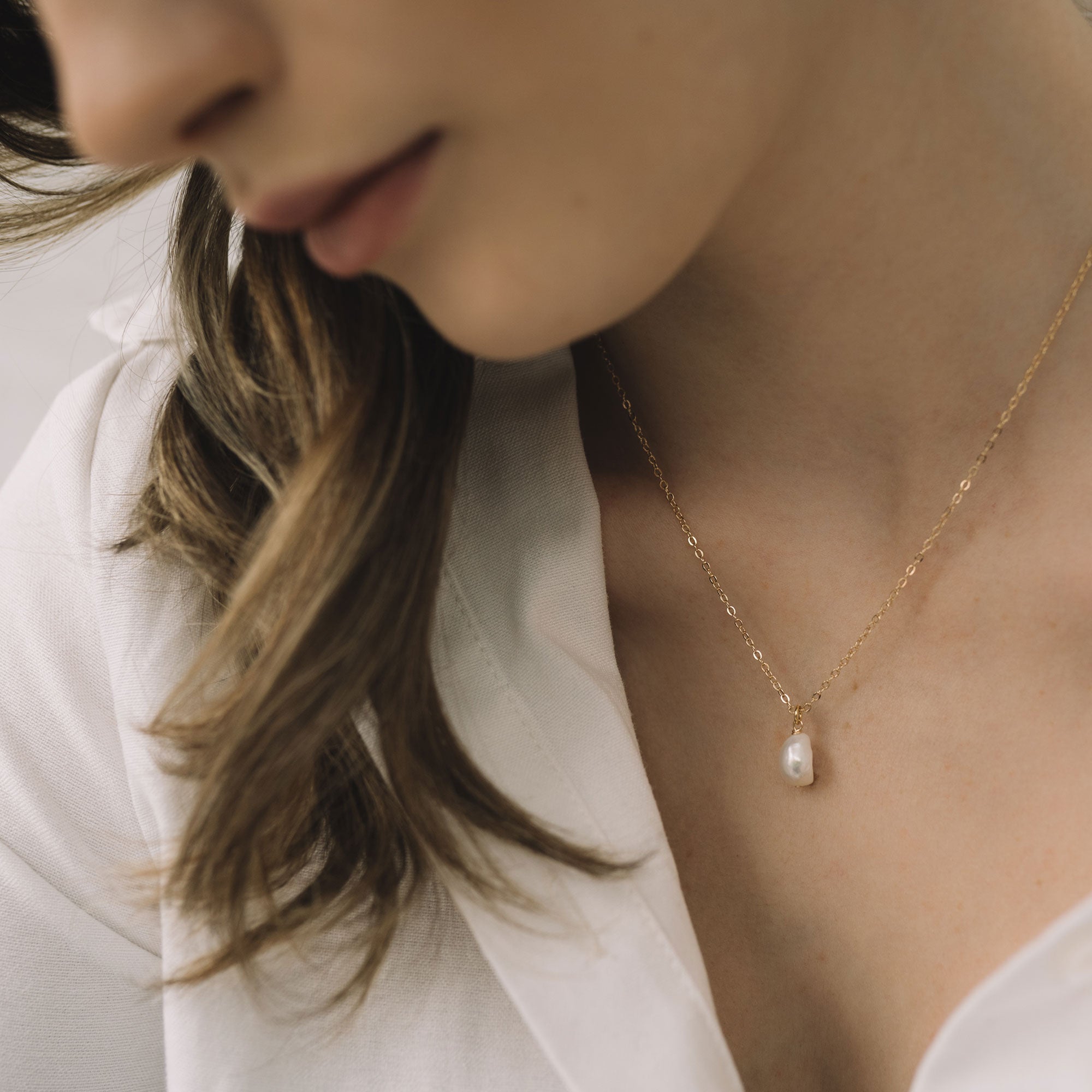 freshwater pearl necklace Bijoux Sandrine Devost collier perle or rempli