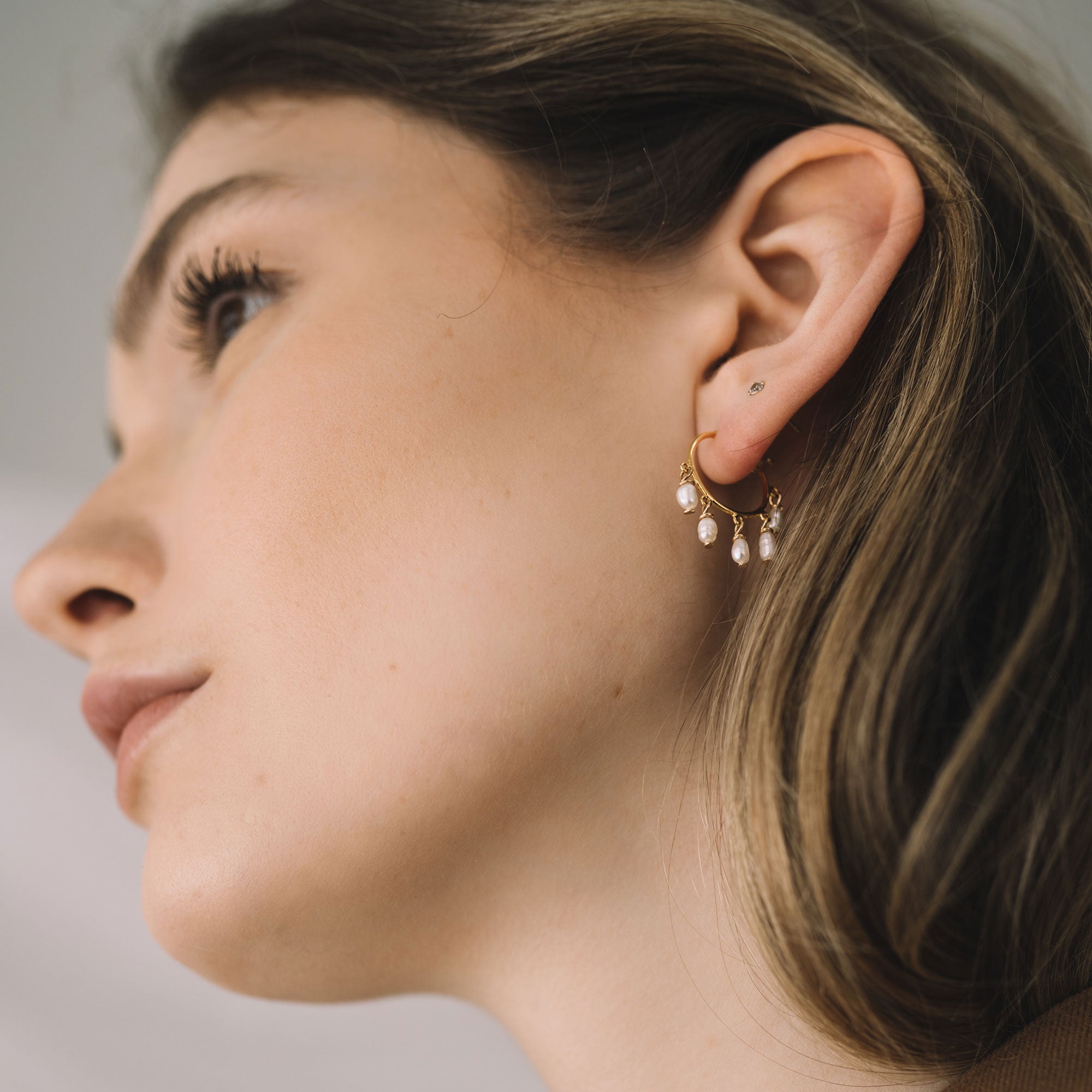 freshwater pearls earrings sandrine devost jewelry