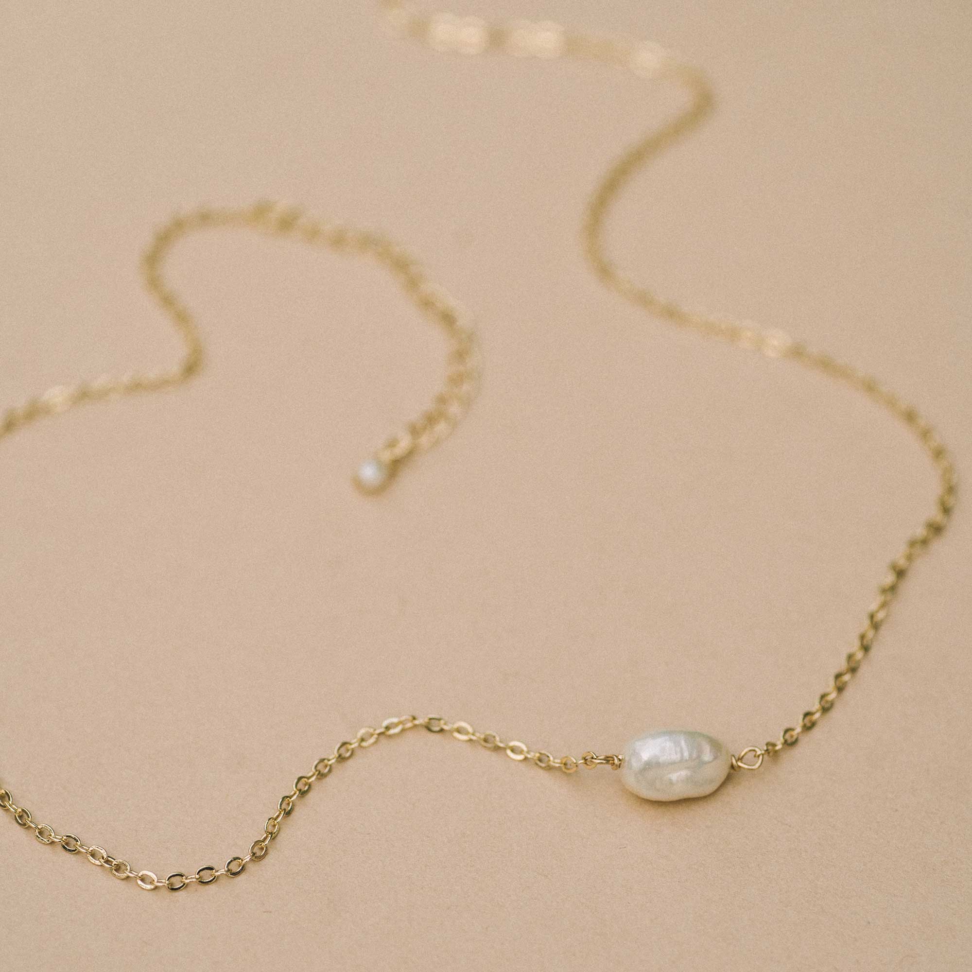 14k gold filled necklace freshwater pearl