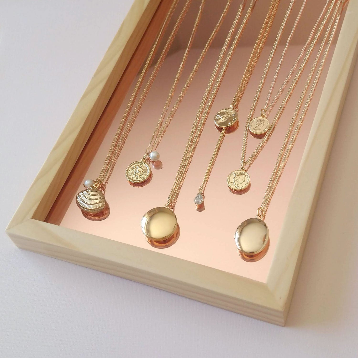 long necklaces lockets medallions